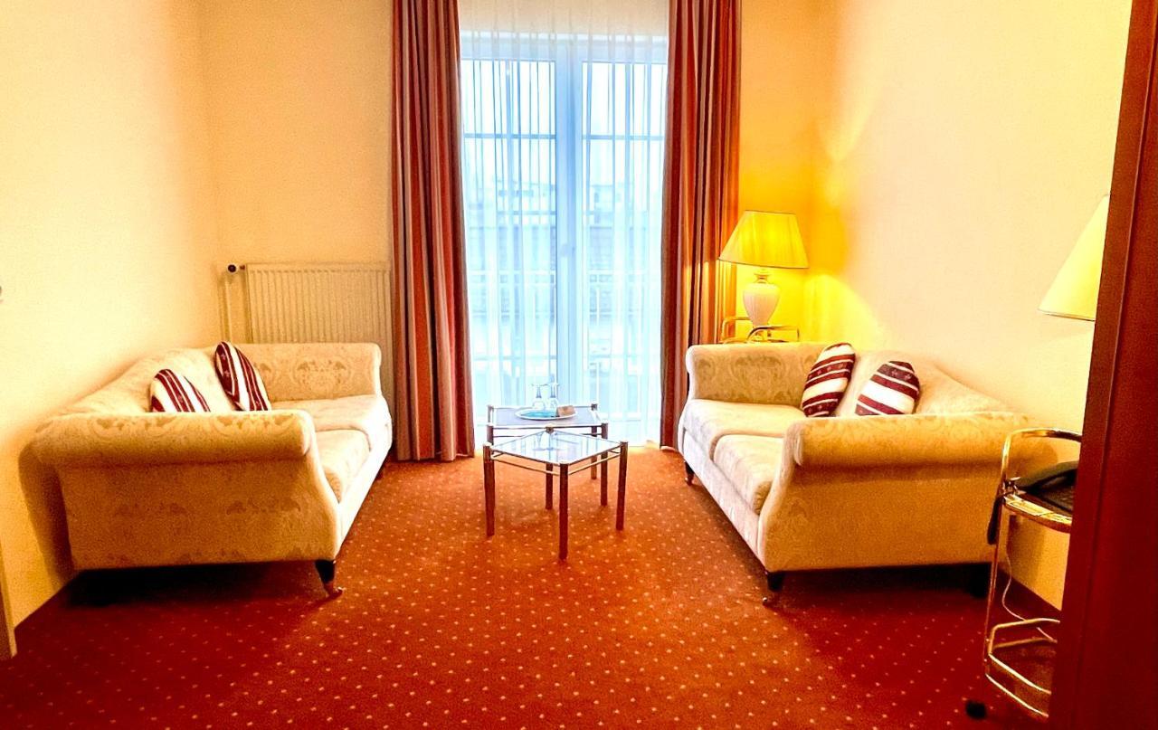 Mercure Hotel Plaza Magdeburg Exterior foto