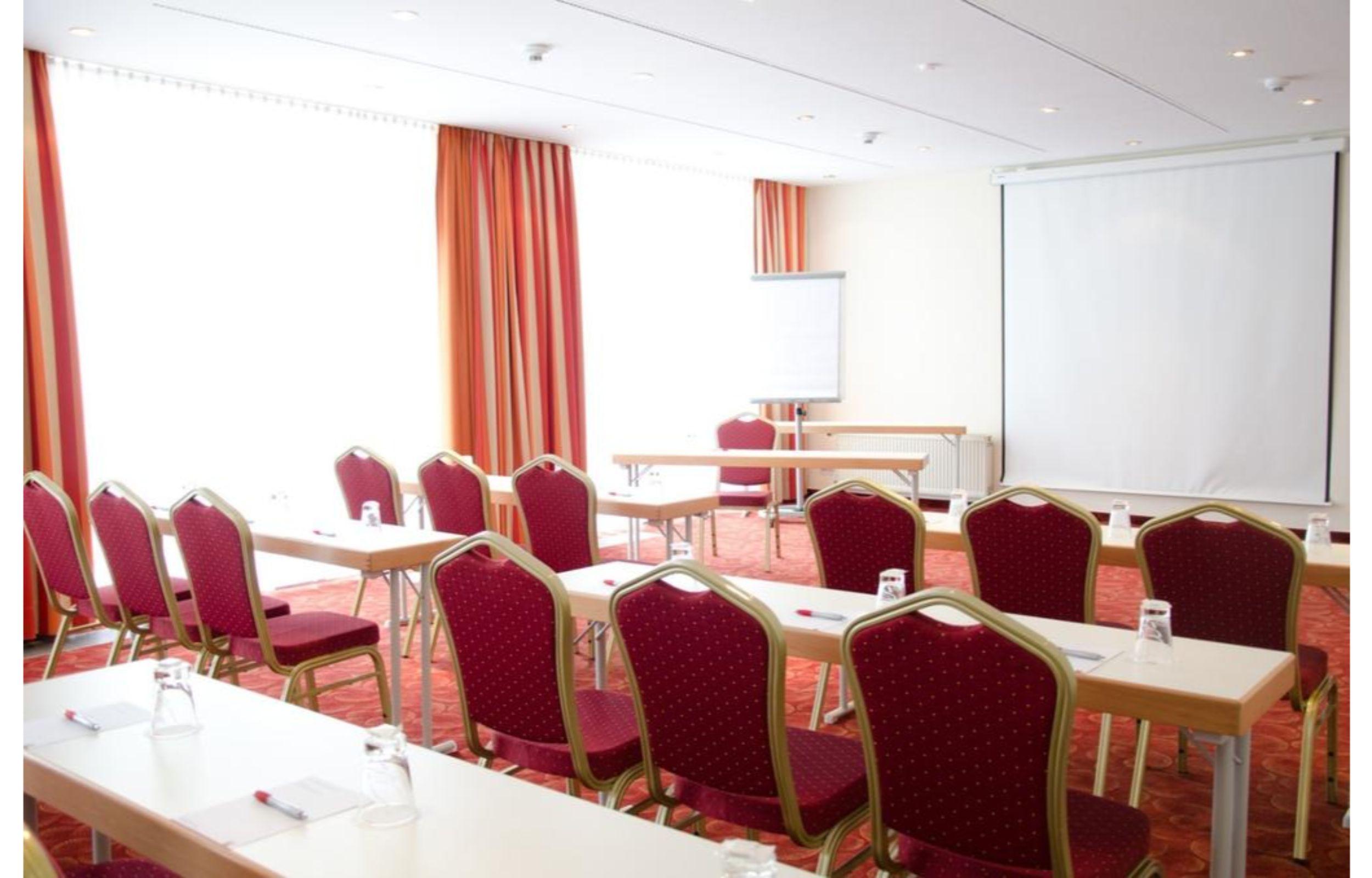 Mercure Hotel Plaza Magdeburg Exterior foto